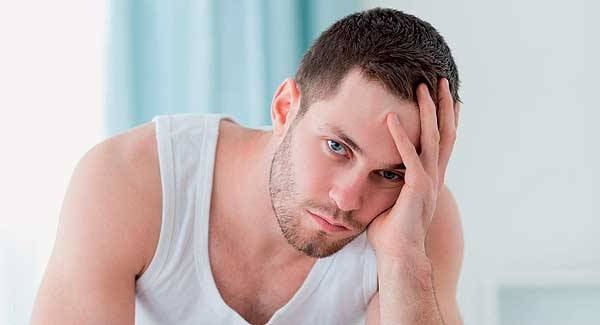 Viêm tinh hoàn nhẹ chuyển sang giai đoạn nặng gây ảnh hưởng xấu tới sức khỏe nam giới