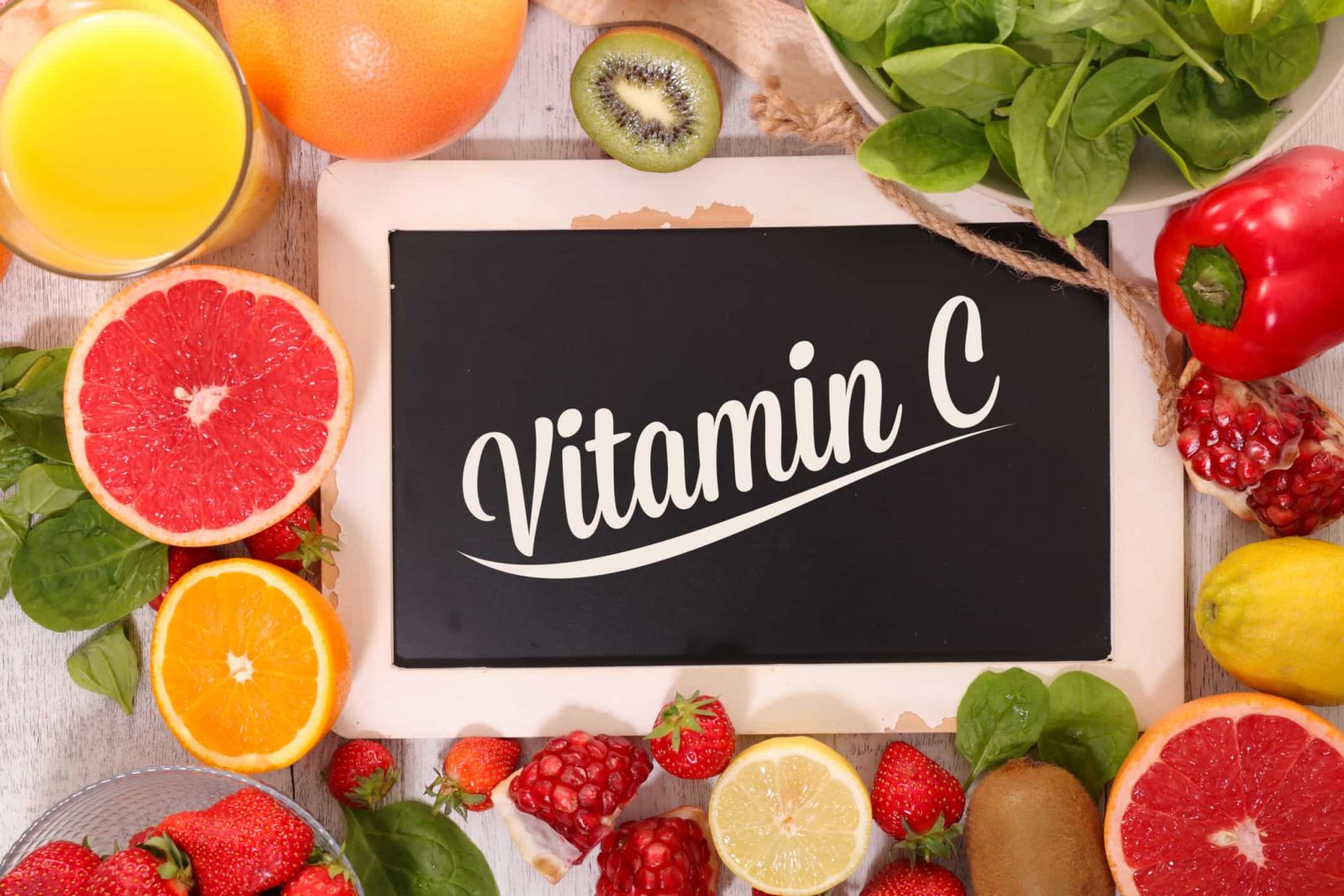 Vitamin C giúp giảm đau viêm tinh hoàn